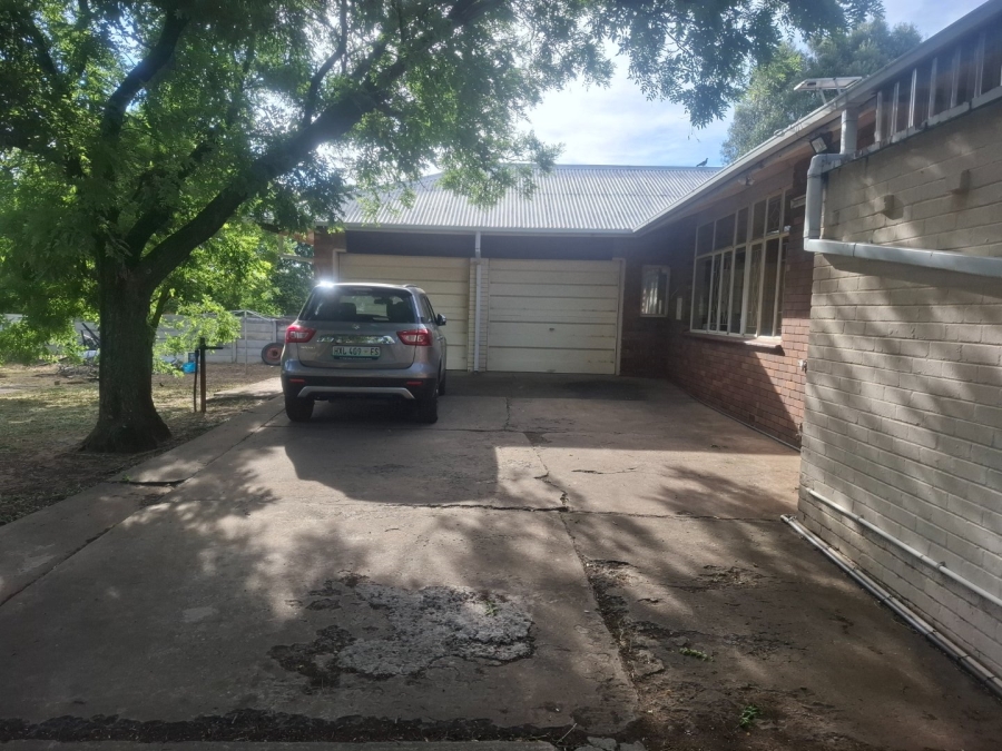 4 Bedroom Property for Sale in Morewag Free State